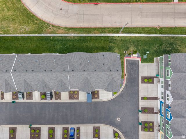 2504 N KNIGHTS LN, Layton, UT 84041