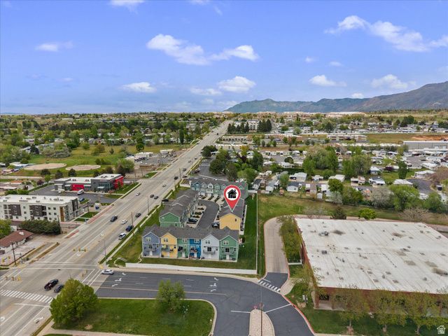 2504 N KNIGHTS LN, Layton, UT 84041
