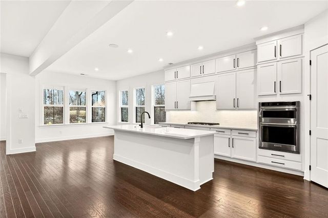 2855 Medford Drive, Cumming, GA 30041