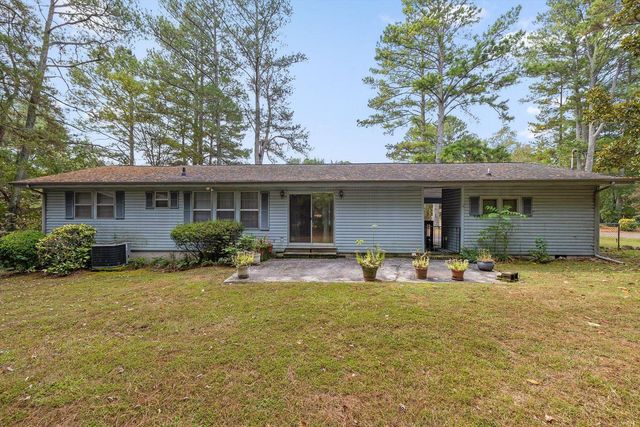 301 Harper Valley Drive, Tunnel Hill, GA 30755