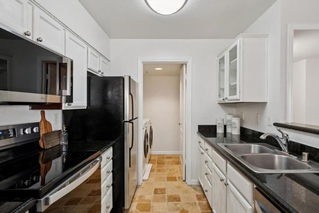 115 Reflections Drive 22, San Ramon, CA 94583