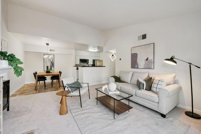 115 Reflections Drive 22, San Ramon, CA 94583