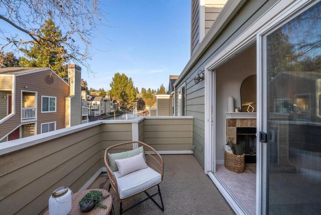 115 Reflections Drive 22, San Ramon, CA 94583