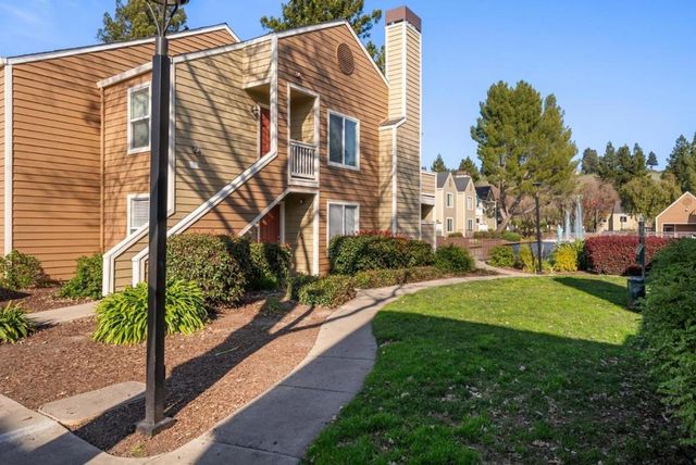 115 Reflections Drive 22, San Ramon, CA 94583