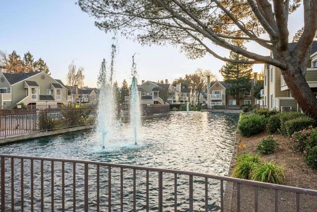 115 Reflections Drive 22, San Ramon, CA 94583