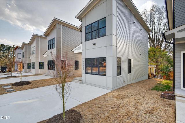 2203 Tampa Avenue B, Durham, NC 27705