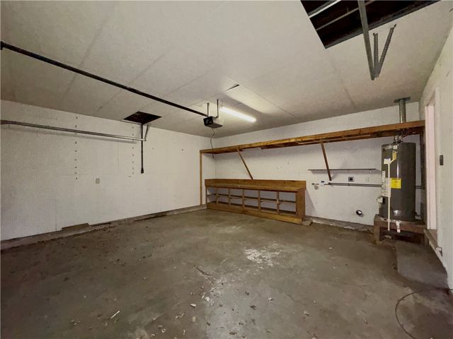 613 Brawner Pkwy, Corpus Christi, TX 78411