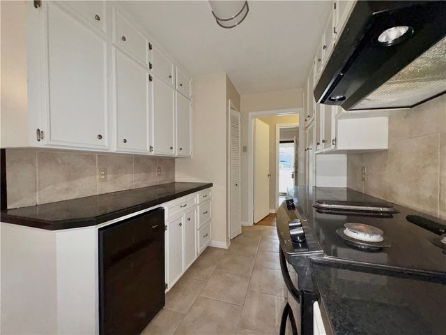 613 Brawner Pkwy, Corpus Christi, TX 78411