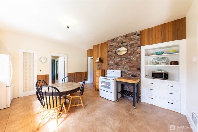 5902 268th Street NW, Stanwood, WA 98292