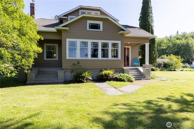 5902 268th Street NW, Stanwood, WA 98292
