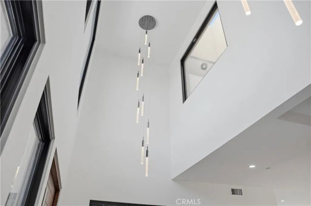 5108 Gordon Lane, San Diego, CA 92109