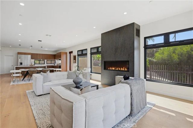 5108 Gordon Lane, San Diego, CA 92109