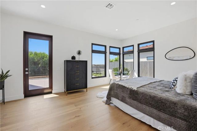 5108 Gordon Lane, San Diego, CA 92109