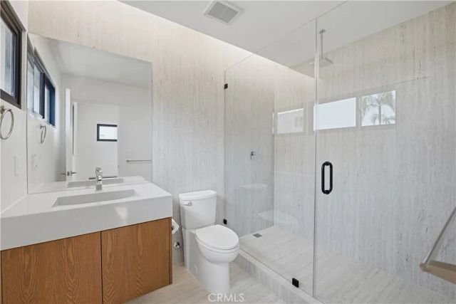 5108 Gordon Lane, San Diego, CA 92109