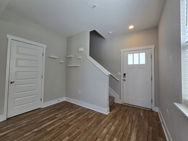 6006 Hillside Ln, Spring Hill, TN 37174