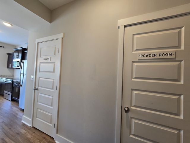 6006 Hillside Ln, Spring Hill, TN 37174