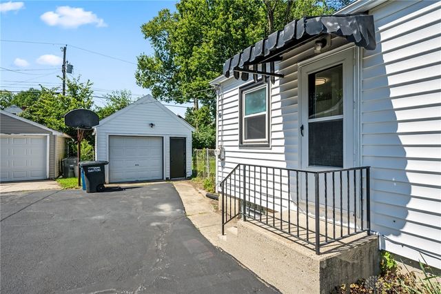 1661 Humphrey Avenue, Dayton, OH 45410