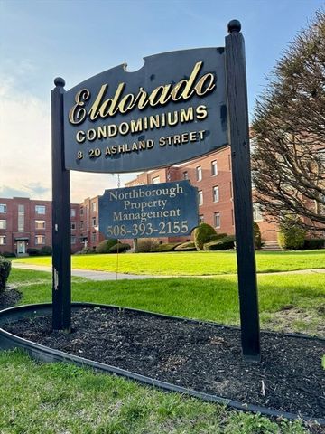 8 Ashland Street 8G, Worcester, MA 01609