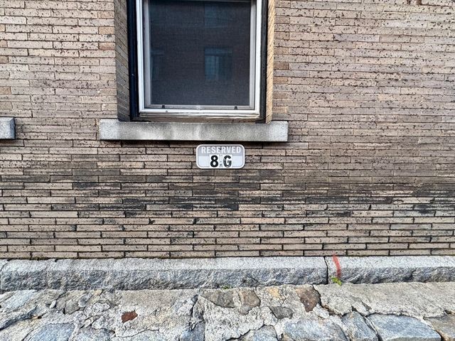 8 Ashland Street 8G, Worcester, MA 01609