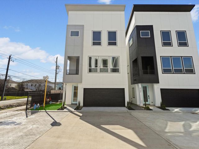 4711 Thornton Villas Lane, Houston, TX 77018