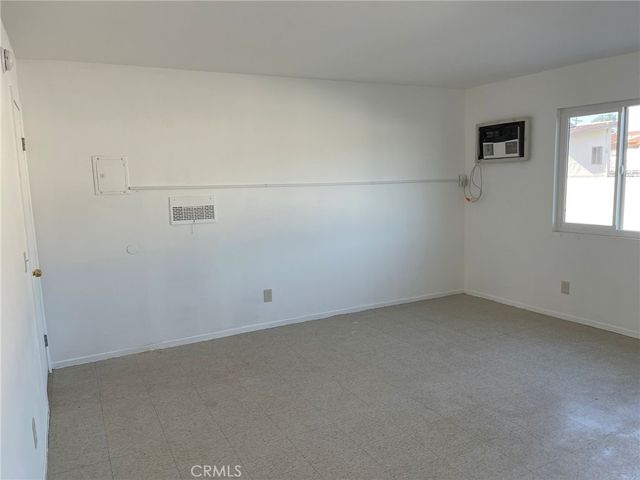 8800 Cedros Avenue 111, Panorama City, CA 91402