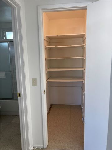 8800 Cedros Avenue 111, Panorama City, CA 91402