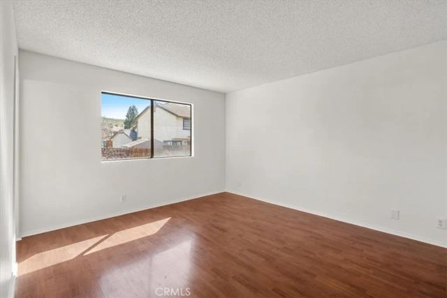 832 Chelsea Court, Simi Valley, CA 93065
