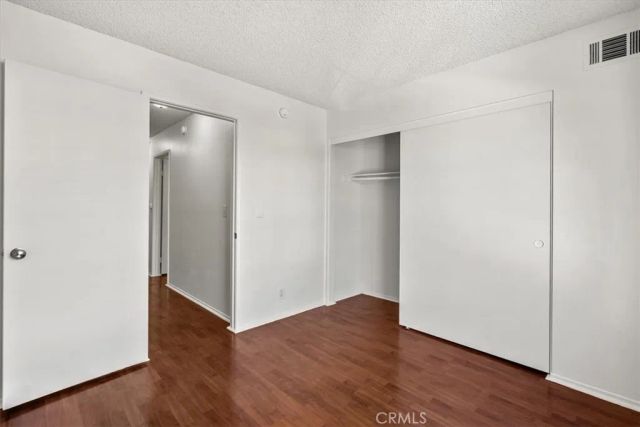 832 Chelsea Court, Simi Valley, CA 93065