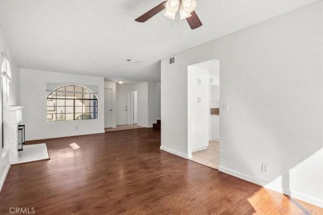 832 Chelsea Court, Simi Valley, CA 93065