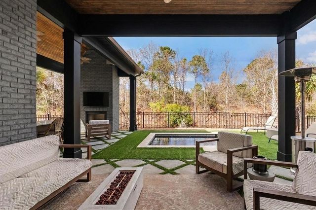 1048 Johnston Dr., Myrtle Beach, SC 29588