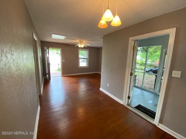 4565 ROYAL Avenue, Jacksonville, FL 32205