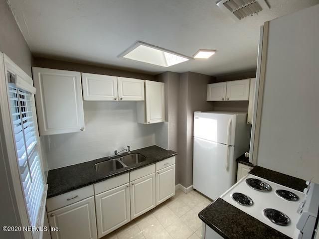 4565 ROYAL Avenue, Jacksonville, FL 32205