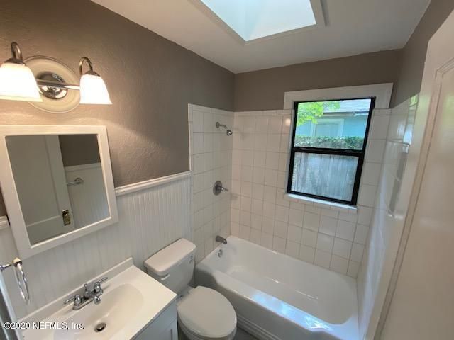 4565 ROYAL Avenue, Jacksonville, FL 32205