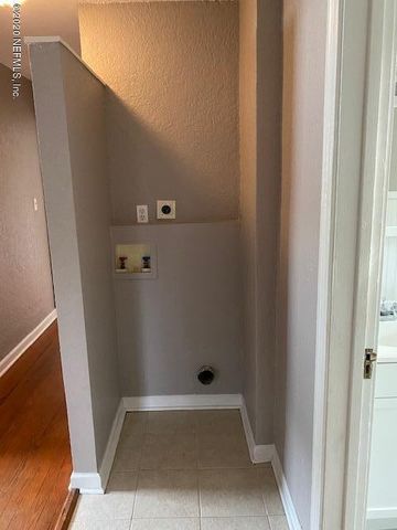 4565 ROYAL Avenue, Jacksonville, FL 32205