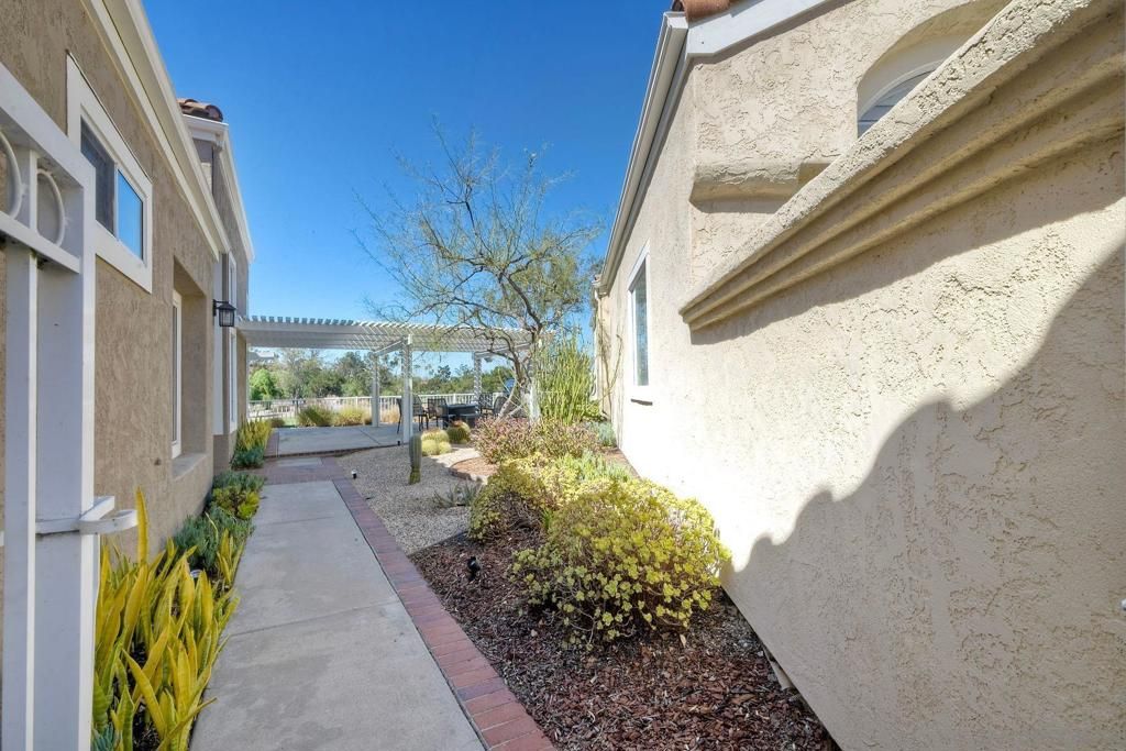 15582 Walton Heath, San Diego, CA 92128 — photo 3