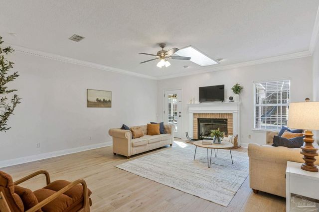 1411 Colwyn Dr, Cantonment, FL 32533