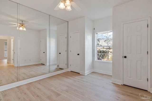 1411 Colwyn Dr, Cantonment, FL 32533