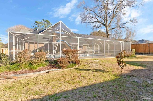 1411 Colwyn Dr, Cantonment, FL 32533