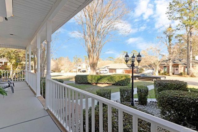 1411 Colwyn Dr, Cantonment, FL 32533