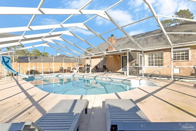 1411 Colwyn Dr, Cantonment, FL 32533