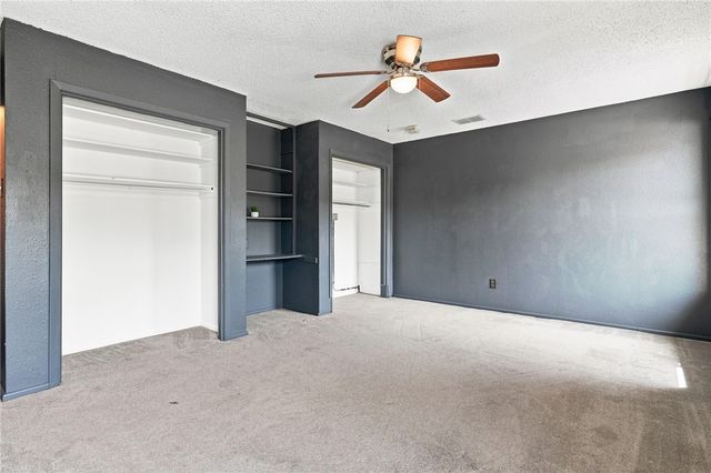 1001 Starlite Dr, Portland, TX 78374