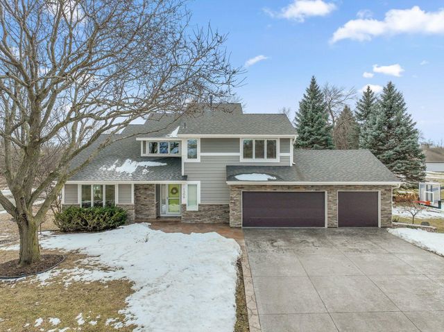 1309 Aspen Drive, Burnsville, MN 55337