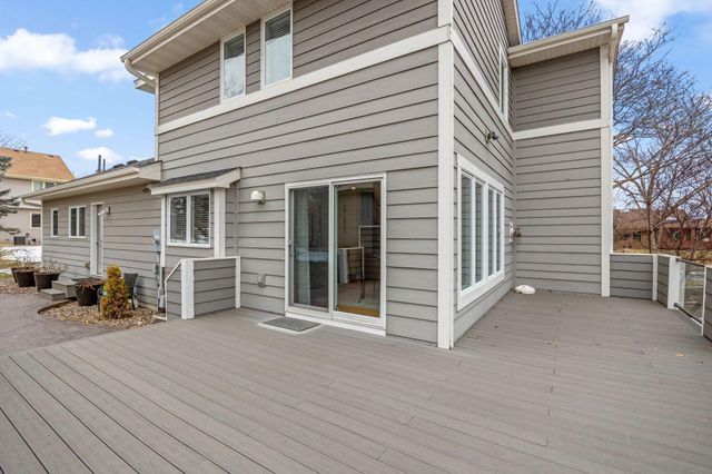 1309 Aspen Drive, Burnsville, MN 55337