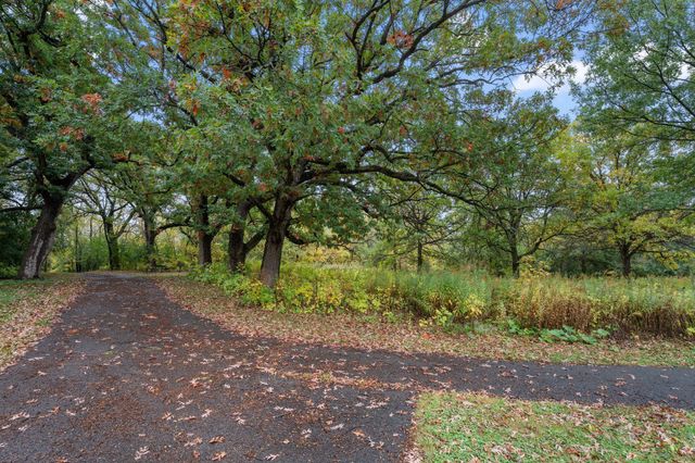 1309 Aspen Drive, Burnsville, MN 55337