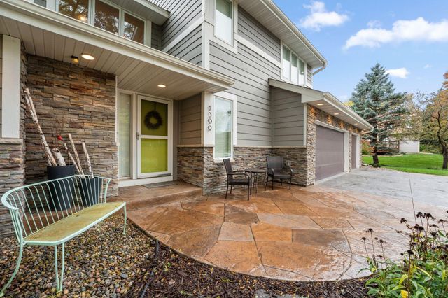 1309 Aspen Drive, Burnsville, MN 55337