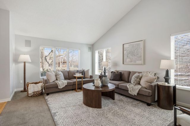 1309 Aspen Drive, Burnsville, MN 55337