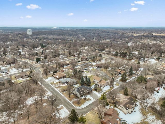 1309 Aspen Drive, Burnsville, MN 55337