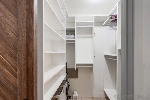 1025 Island 205, San Diego, CA 92101
