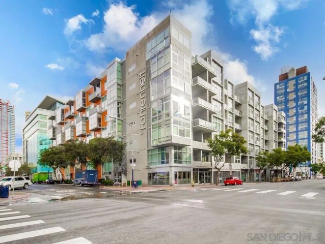 1025 Island 205, San Diego, CA 92101
