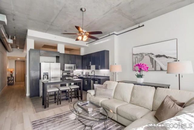 1025 Island 205, San Diego, CA 92101